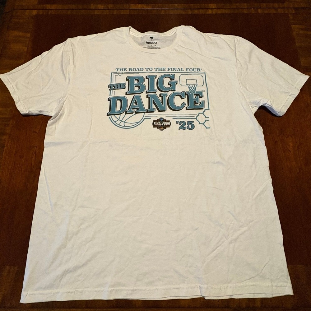 NCAA Final Four‎ 2025 "The Big Dance" Fanatics T-Shirt (XL)